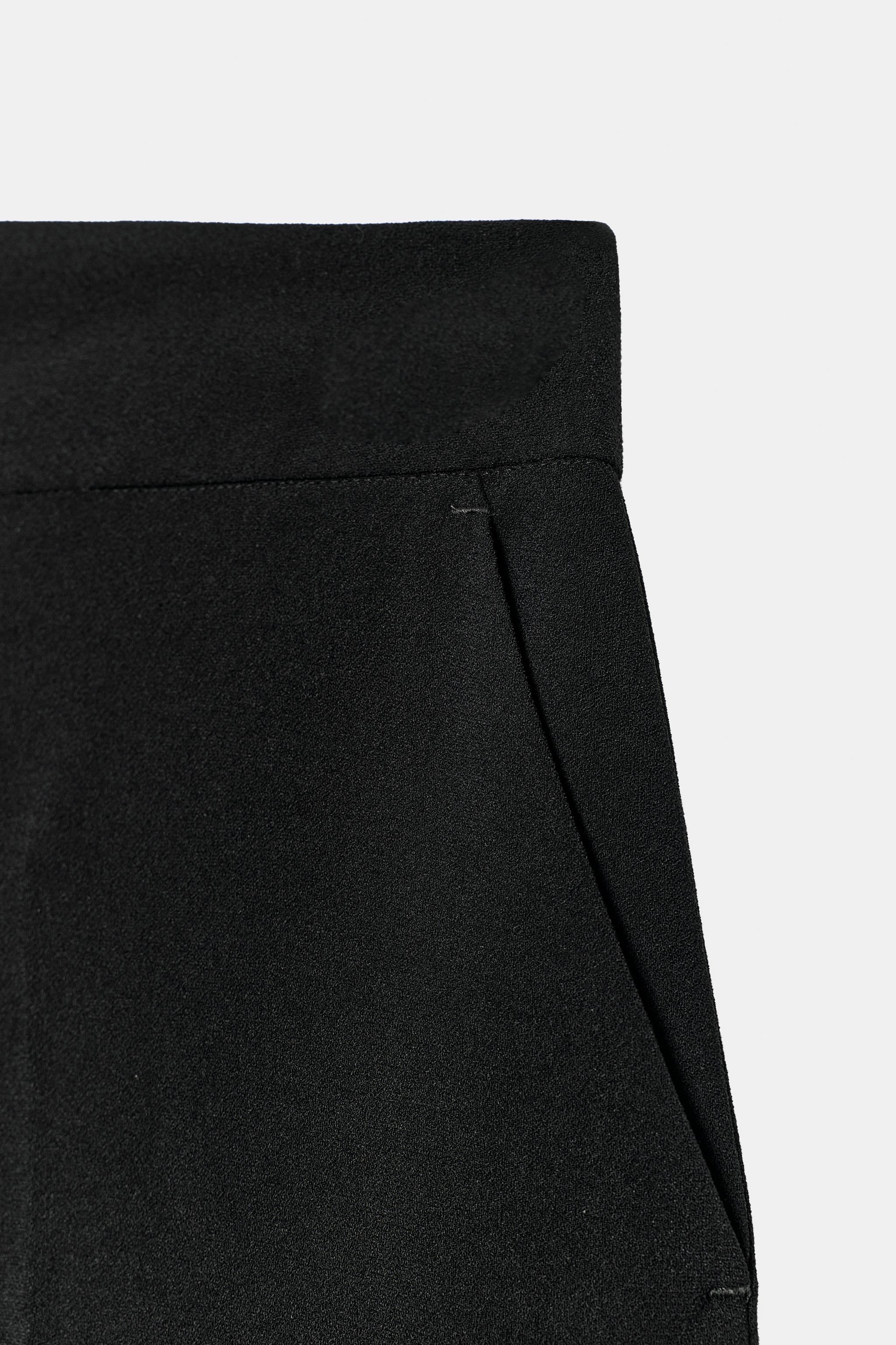 HIGH-WAISTED WIDE-LEG TROUSERS